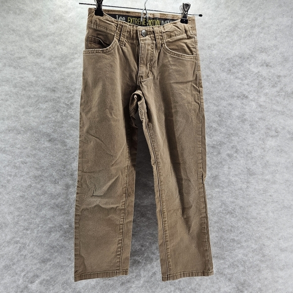 Lee Extreme Motion MVP Khaki jeans youth 8 straight leg 5 pocket - Picture 1 of 8